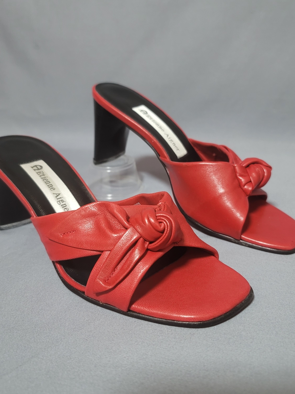 Etienne Aigner Red Knotted Leather Mule Heels - Picture 2 of 7